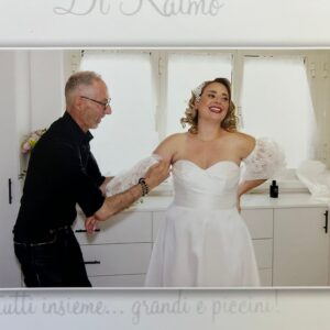 Sposa curvy si fa vestire da Atelier Meni a Roma