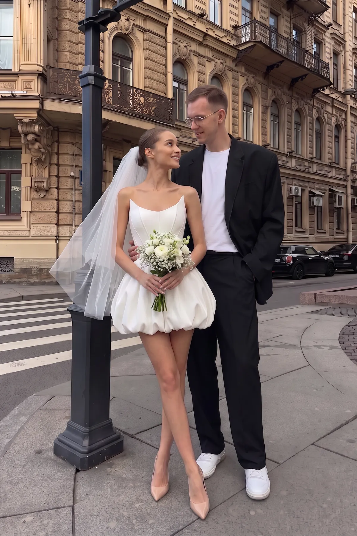 abito sposa corto modello a palloncino ideale per giovani